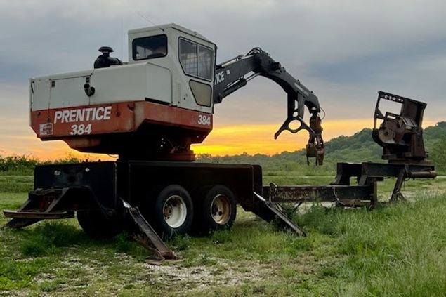 Prentice 384 Log Loader